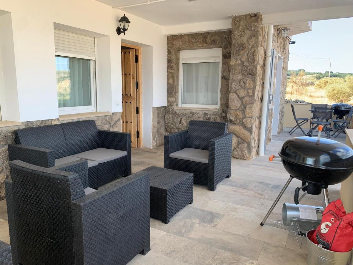 Villa De Gredos Navarredonda de Gredos Kültér fotó
