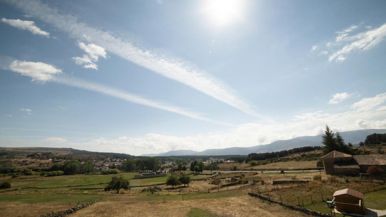 Villa De Gredos Navarredonda de Gredos Kültér fotó